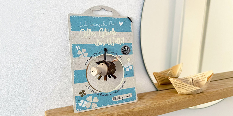 HappyAnimals_Glücksschweinchen_fliegend_Waldfabrik