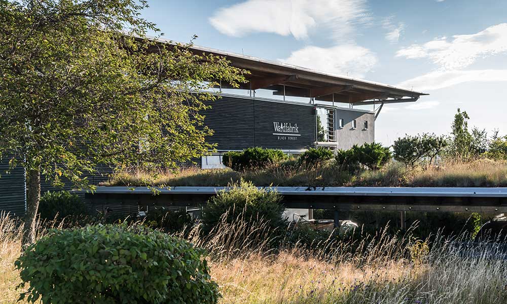 Waldfabrik Firmengebäude von außen