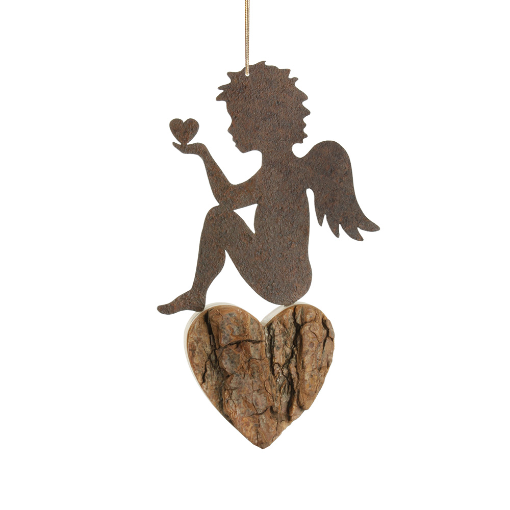 Himmelsbote mit Rindenherz Gr. 2: sitzend auf Herz Himmelsbote mit Rindenherz Gr. 2: sitzend auf Herz