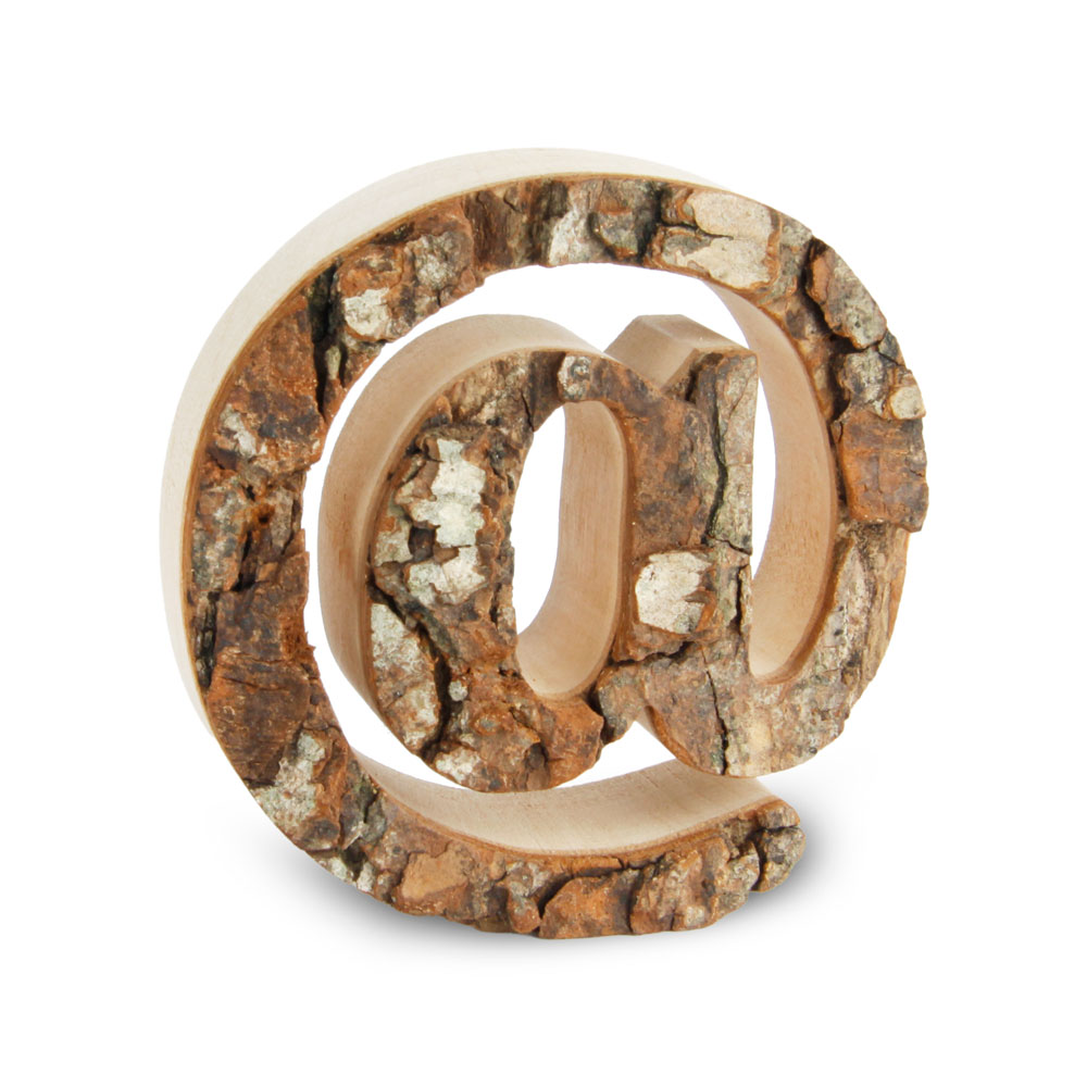 Holzbuchstabe mit Rinde: @ Holzbuchstabe mit Rinde: @